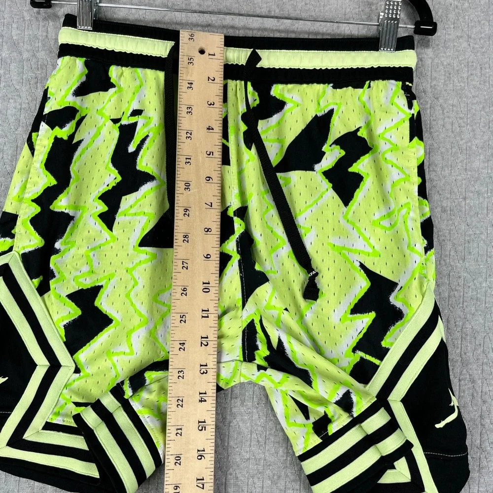 Michael Air Jordan Basketball Shorts Men M Neon Green Black Zig Zag Graphic Mesh
